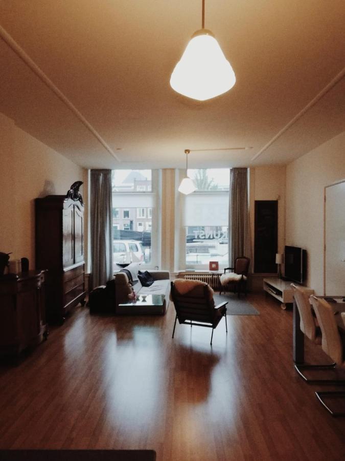 Guesthouse Uit De Kunst Леэварден Экстерьер фото